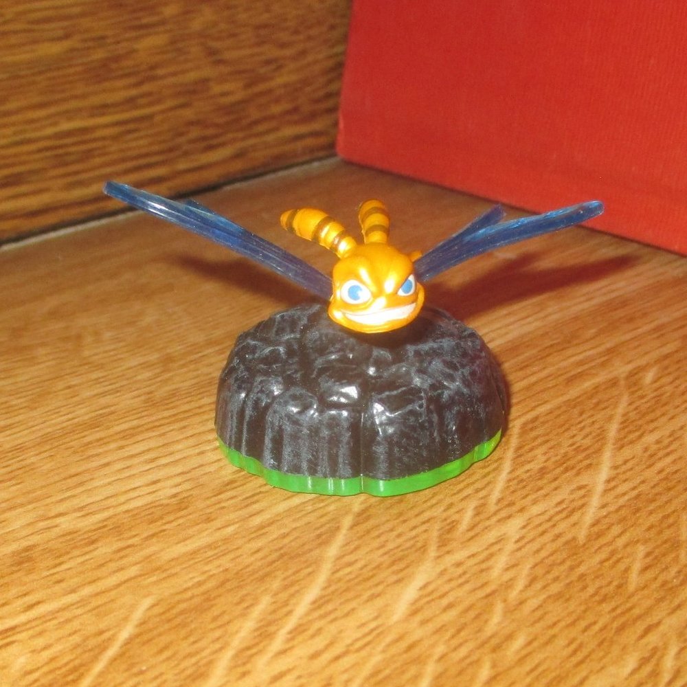 Sparx Dragonfire from Skylanders: Spyro's Adventure Figures